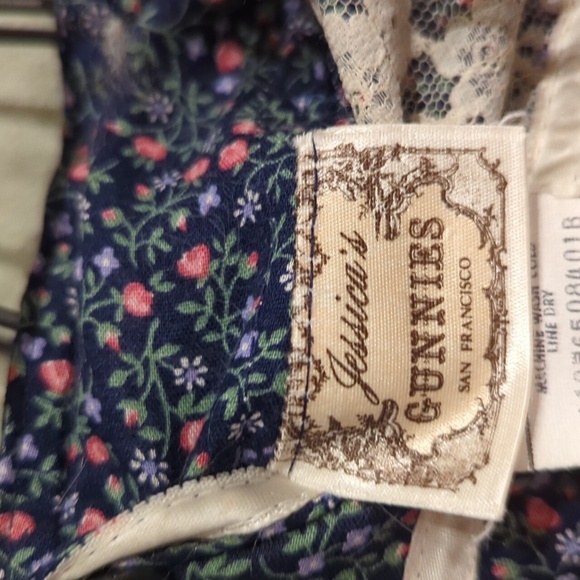 Jessica's Gunnies Prairie Vintage Midi Skirt Floral Pockets Lace Corset Y2K - Picture 11 of 13